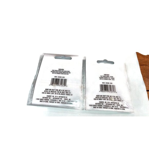 NOS Lot of Seven Pieces- Collection of Tokens and Charms - Picture 4 of 10